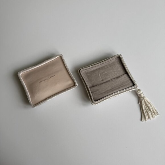 Sophie Bille Brahe Grey Velvet Jewelry Box - Picture 2 of 2